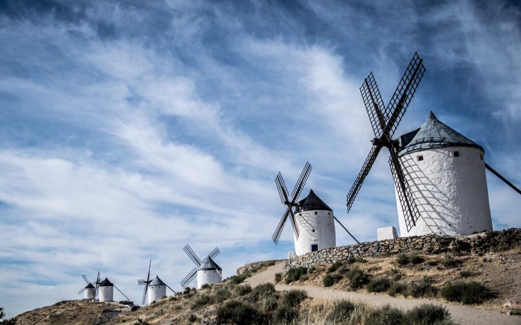 découvrez l'espagne, un pays riche en culture, histoire et paysages variés. profitez des plages ensoleillées, de la gastronomie savoureuse et des traditions vibrantes. explorez ses villes emblématiques comme madrid, barcelone et séville, et laissez-vous séduire par la chaleur de son peuple.